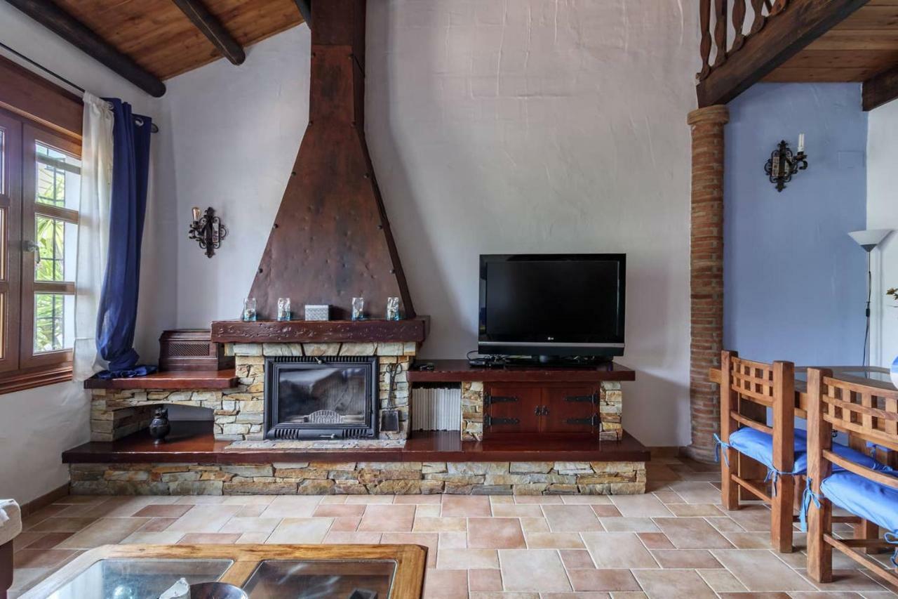 Encantadora Casa Con Piscina Privada Y Chimenea Padul Exterior foto
